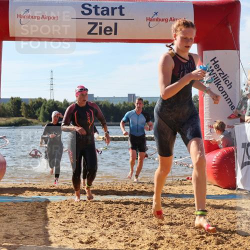 07.09.2025 - 19. Norderstedt Triathlon Luisa Fischer http://msf.ph/oto/8748878 07.09.2025 10:54:22 Schwimmen 199, 734, 770, 1182, 1187, 1200 meine-sportfotos.de