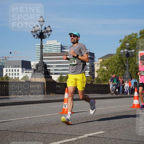 07.09.2025 - BARMER Alsterlauf Yannick Fuchs http://msf.ph/oto/8748890 07.09.2025 09:33:35 Laufen 3979, 2017, 1 meine-sportfotos.de