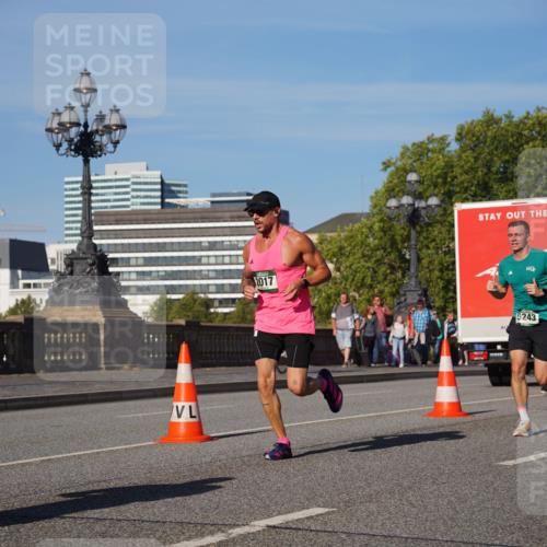 07.09.2025 - BARMER Alsterlauf Yannick Fuchs http://msf.ph/oto/8748908 07.09.2025 09:33:36 Laufen 2017, 5243, 5525 meine-sportfotos.de