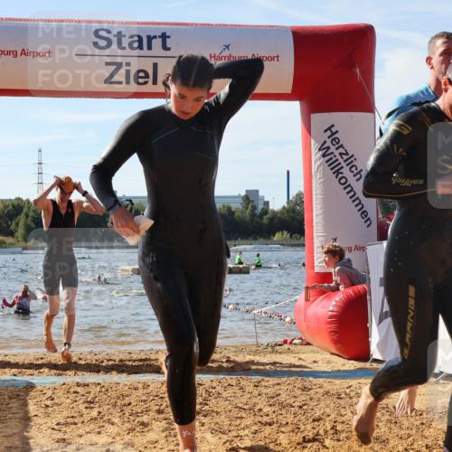 07.09.2025 - 19. Norderstedt Triathlon Luisa Fischer http://msf.ph/oto/8748926 07.09.2025 10:54:25 Schwimmen 199, 734, 770, 1182, 1187, 1200 meine-sportfotos.de