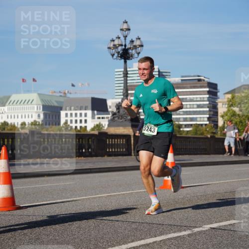 07.09.2025 - BARMER Alsterlauf Yannick Fuchs http://msf.ph/oto/8748931 07.09.2025 09:33:37 Laufen 5243 meine-sportfotos.de