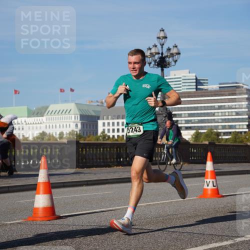 07.09.2025 - BARMER Alsterlauf Yannick Fuchs http://msf.ph/oto/8748940 07.09.2025 09:33:38 Laufen 5243 meine-sportfotos.de