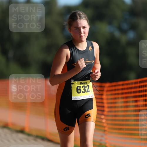 07.09.2025 - 19. Norderstedt Triathlon Michael Strokosch http://msf.ph/oto/8748953 07.09.2025 09:47:49 Laufen 632 meine-sportfotos.de
