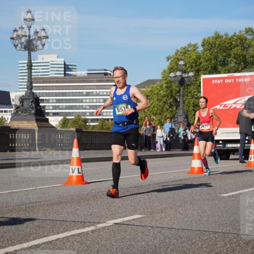 07.09.2025 - BARMER Alsterlauf Yannick Fuchs http://msf.ph/oto/8748954 07.09.2025 09:33:38 Laufen 5525, 2677, 1, 1, 04, 5143 meine-sportfotos.de