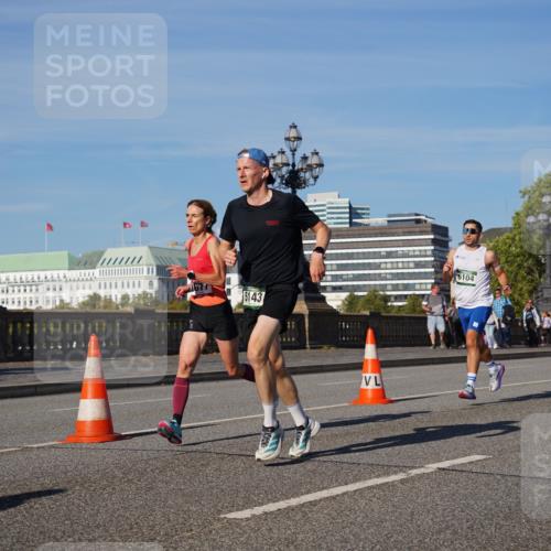 07.09.2025 - BARMER Alsterlauf Yannick Fuchs http://msf.ph/oto/8749004 07.09.2025 09:33:40 Laufen 2677, 5143, 6104 meine-sportfotos.de