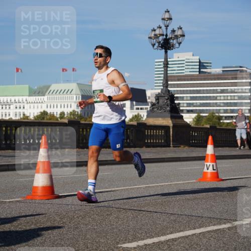 07.09.2025 - BARMER Alsterlauf Yannick Fuchs http://msf.ph/oto/8749021 07.09.2025 09:33:42 Laufen 610 meine-sportfotos.de