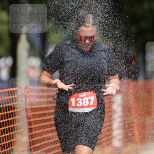 07.09.2025 - 19. Norderstedt Triathlon Michael Strokosch http://msf.ph/oto/8749094 07.09.2025 12:40:57 Laufen 802, 1387 meine-sportfotos.de