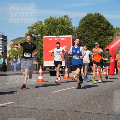 07.09.2025 - BARMER Alsterlauf Yannick Fuchs http://msf.ph/oto/8749096 07.09.2025 09:33:47 Laufen 8435, 3852, 5528, 2583, 4307, 3296 meine-sportfotos.de