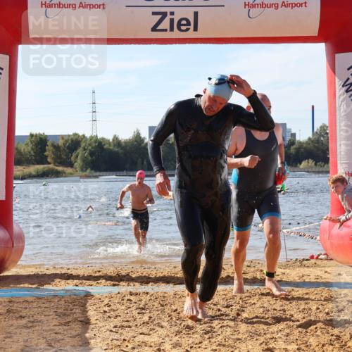 07.09.2025 - 19. Norderstedt Triathlon Luisa Fischer http://msf.ph/oto/8749158 07.09.2025 10:55:40 Schwimmen 774, 796, 1184, 1219 meine-sportfotos.de