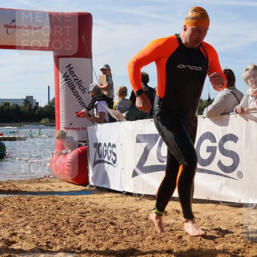 07.09.2025 - 19. Norderstedt Triathlon Luisa Fischer http://msf.ph/oto/8749183 07.09.2025 10:55:57 Schwimmen 1301, 1377 meine-sportfotos.de