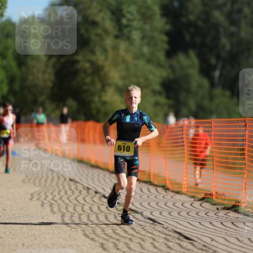 07.09.2025 - 19. Norderstedt Triathlon Michael Strokosch http://msf.ph/oto/8749196 07.09.2025 09:48:27 Laufen 610 meine-sportfotos.de
