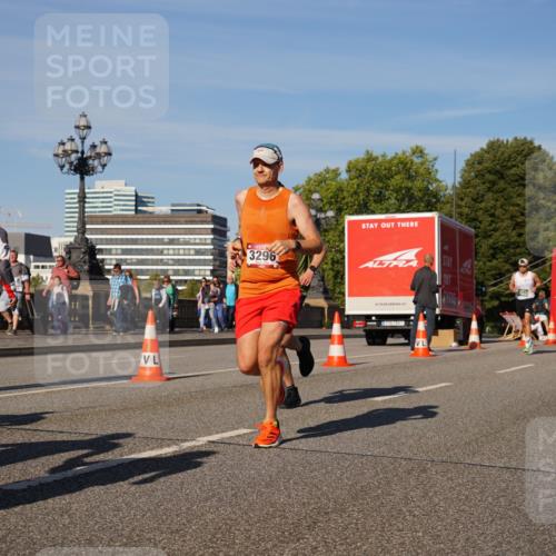 07.09.2025 - BARMER Alsterlauf Yannick Fuchs http://msf.ph/oto/8749199 07.09.2025 09:33:51 Laufen 3296 meine-sportfotos.de