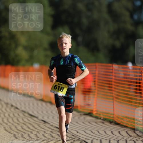 07.09.2025 - 19. Norderstedt Triathlon Michael Strokosch http://msf.ph/oto/8749219 07.09.2025 09:48:29 Laufen 610 meine-sportfotos.de