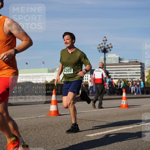 07.09.2025 - BARMER Alsterlauf Yannick Fuchs http://msf.ph/oto/8749222 07.09.2025 09:33:52 Laufen 36, 3296, 4307 meine-sportfotos.de