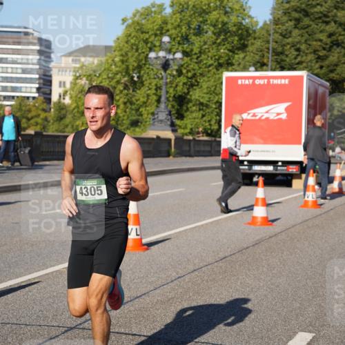 07.09.2025 - BARMER Alsterlauf Yannick Fuchs http://msf.ph/oto/8749311 07.09.2025 09:33:58 Laufen 4305, 3516 meine-sportfotos.de