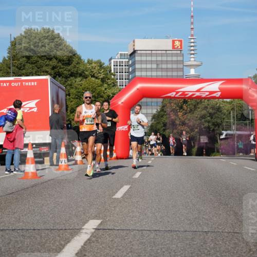 07.09.2025 - BARMER Alsterlauf Yannick Fuchs http://msf.ph/oto/8749459 07.09.2025 09:34:16 Laufen 5161, 8, 24632 meine-sportfotos.de