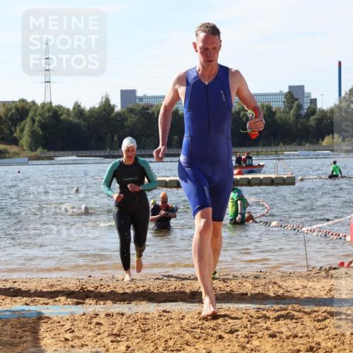 07.09.2025 - 19. Norderstedt Triathlon Luisa Fischer http://msf.ph/oto/8749467 07.09.2025 10:57:12 Schwimmen 1218, 1228, 1394 meine-sportfotos.de