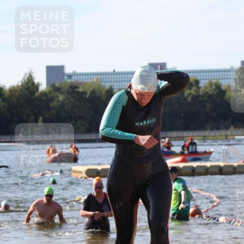 07.09.2025 - 19. Norderstedt Triathlon Luisa Fischer http://msf.ph/oto/8749481 07.09.2025 10:57:14 Schwimmen 1218, 1228, 1394 meine-sportfotos.de