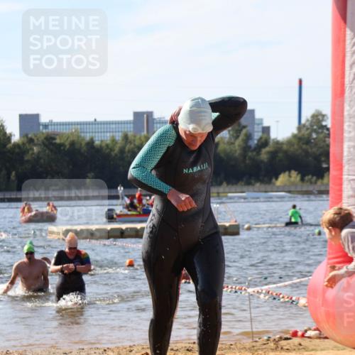 07.09.2025 - 19. Norderstedt Triathlon Luisa Fischer http://msf.ph/oto/8749487 07.09.2025 10:57:15 Schwimmen 1218, 1228, 1394 meine-sportfotos.de