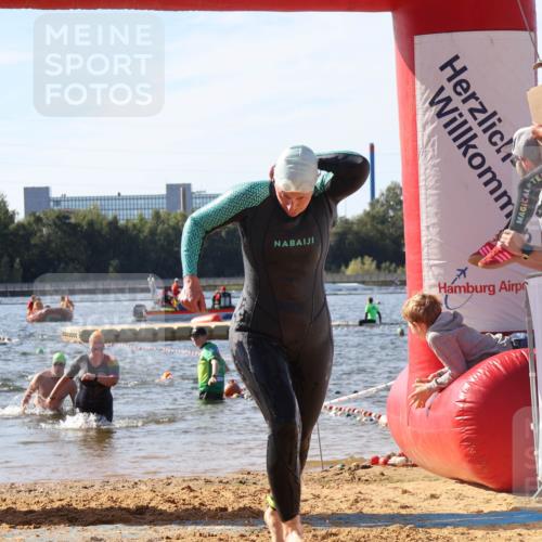 07.09.2025 - 19. Norderstedt Triathlon Luisa Fischer http://msf.ph/oto/8749489 07.09.2025 10:57:15 Schwimmen 1218, 1228, 1394 meine-sportfotos.de