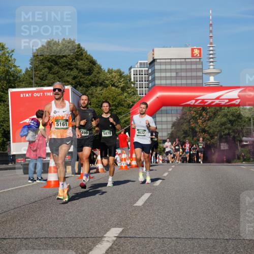 07.09.2025 - BARMER Alsterlauf Yannick Fuchs http://msf.ph/oto/8749491 07.09.2025 09:34:17 Laufen 1, 5161, 4632, 499, 5878 meine-sportfotos.de