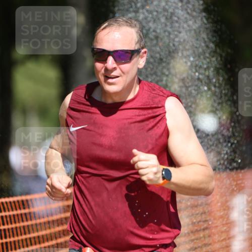 07.09.2025 - 19. Norderstedt Triathlon Michael Strokosch http://msf.ph/oto/8749493 07.09.2025 12:41:42 Laufen 287, 823, 846, 1309 meine-sportfotos.de