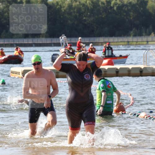 07.09.2025 - 19. Norderstedt Triathlon Luisa Fischer http://msf.ph/oto/8749501 07.09.2025 10:57:18 Schwimmen 1161, 1218, 1228, 1253 meine-sportfotos.de