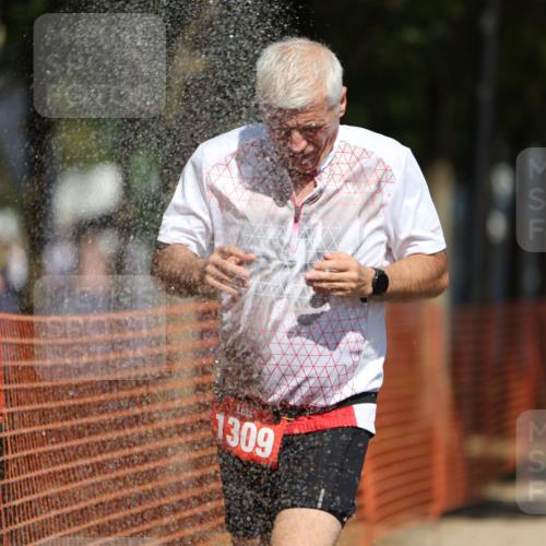 07.09.2025 - 19. Norderstedt Triathlon Michael Strokosch http://msf.ph/oto/8749522 07.09.2025 12:41:49 Laufen 756, 1309 meine-sportfotos.de