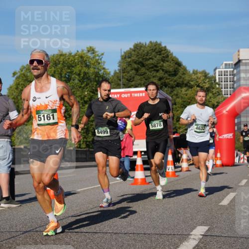 07.09.2025 - BARMER Alsterlauf Yannick Fuchs http://msf.ph/oto/8749531 07.09.2025 09:34:19 Laufen 5161, 8499, 5878, 4632 meine-sportfotos.de
