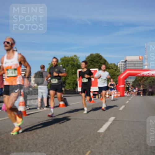 07.09.2025 - BARMER Alsterlauf Yannick Fuchs http://msf.ph/oto/8749548 07.09.2025 09:34:19 Laufen 3161 meine-sportfotos.de