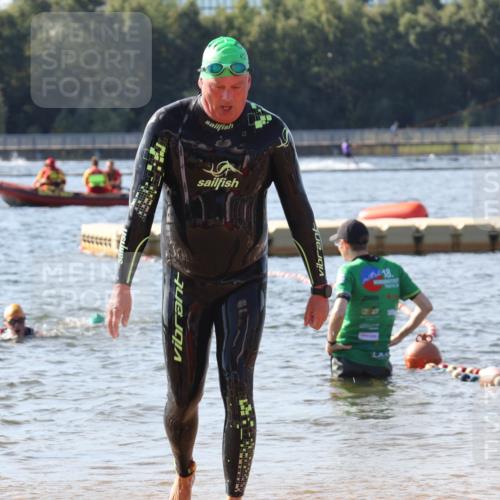 07.09.2025 - 19. Norderstedt Triathlon Luisa Fischer http://msf.ph/oto/8749679 07.09.2025 10:58:05 Schwimmen 710 meine-sportfotos.de