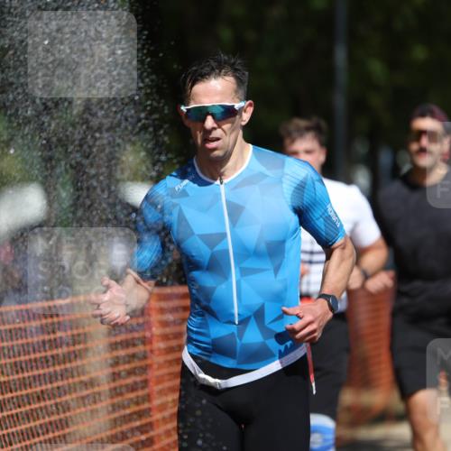 07.09.2025 - 19. Norderstedt Triathlon Michael Strokosch http://msf.ph/oto/8749811 07.09.2025 12:42:13 Laufen 168, 189, 215, 717, 793, 1249, 1300 meine-sportfotos.de