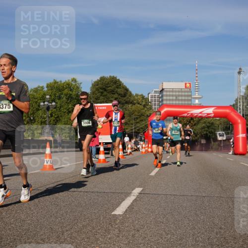 07.09.2025 - BARMER Alsterlauf Yannick Fuchs http://msf.ph/oto/8749831 07.09.2025 09:34:30 Laufen 8375, 3906, 6125, 3597, 46641 meine-sportfotos.de