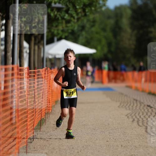 07.09.2025 - 19. Norderstedt Triathlon Michael Strokosch http://msf.ph/oto/8749832 07.09.2025 09:50:17 Laufen 571 meine-sportfotos.de