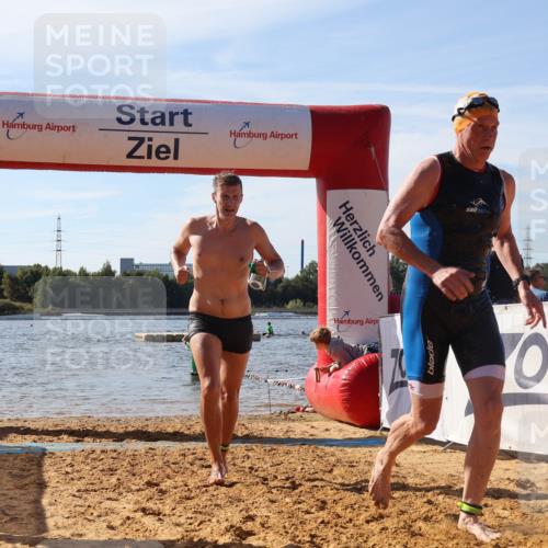 07.09.2025 - 19. Norderstedt Triathlon Luisa Fischer http://msf.ph/oto/8749864 07.09.2025 10:58:31 Schwimmen 704, 1274 meine-sportfotos.de