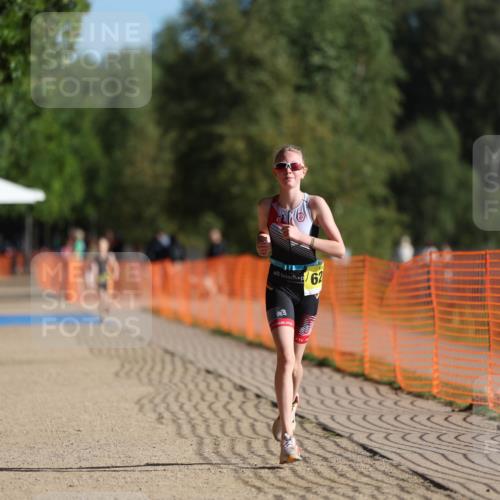 07.09.2025 - 19. Norderstedt Triathlon Michael Strokosch http://msf.ph/oto/8749971 07.09.2025 09:50:37 Laufen 628 meine-sportfotos.de
