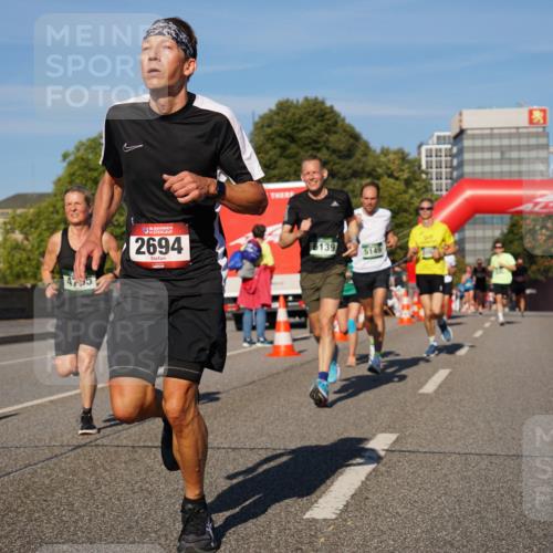 07.09.2025 - BARMER Alsterlauf Yannick Fuchs http://msf.ph/oto/8749983 07.09.2025 09:34:35 Laufen 475, 136, 2694, 6139, 5149 meine-sportfotos.de