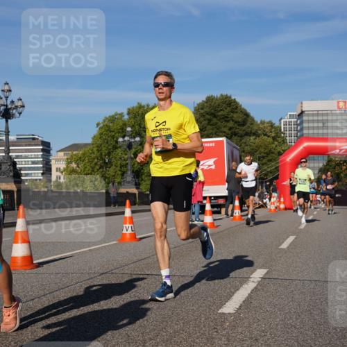 07.09.2025 - BARMER Alsterlauf Yannick Fuchs http://msf.ph/oto/8750093 07.09.2025 09:34:38 Laufen 6306, 3165 meine-sportfotos.de