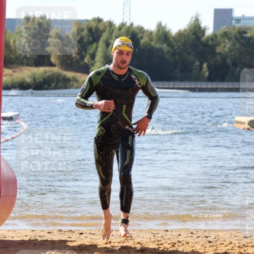 07.09.2025 - 19. Norderstedt Triathlon Luisa Fischer http://msf.ph/oto/8750102 07.09.2025 11:13:38 Schwimmen 1383 meine-sportfotos.de