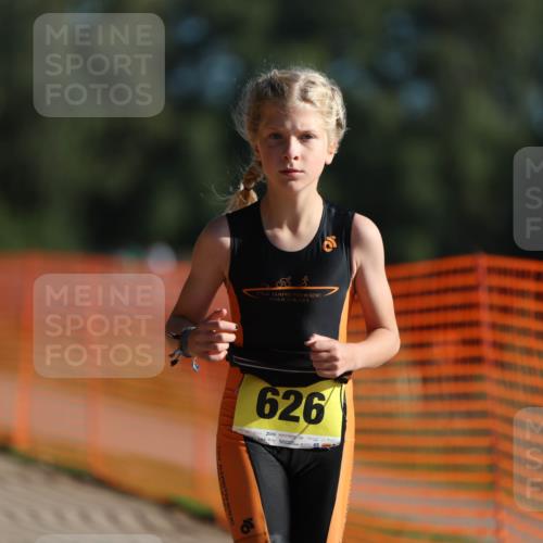 07.09.2025 - 19. Norderstedt Triathlon Michael Strokosch http://msf.ph/oto/8750147 07.09.2025 09:50:56 Laufen 626 meine-sportfotos.de