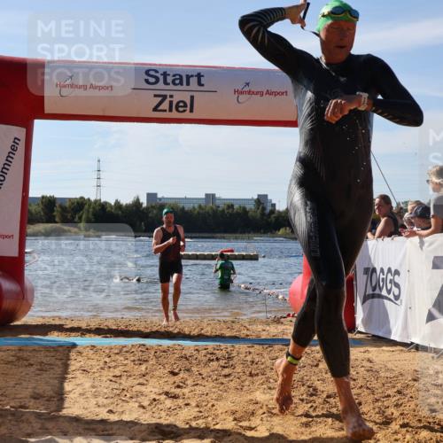 07.09.2025 - 19. Norderstedt Triathlon Luisa Fischer http://msf.ph/oto/8750164 07.09.2025 11:14:15 Schwimmen 746, 787 meine-sportfotos.de