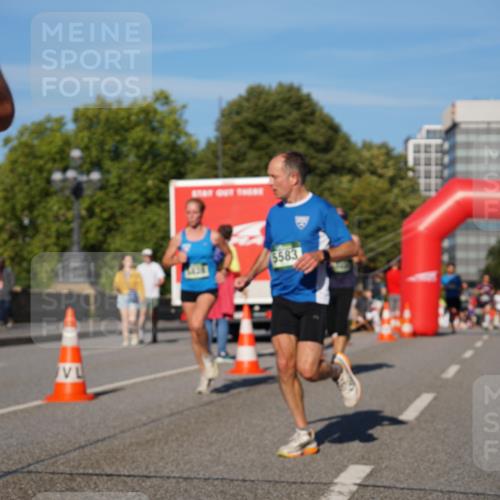 07.09.2025 - BARMER Alsterlauf Yannick Fuchs http://msf.ph/oto/8750272 07.09.2025 09:34:44 Laufen 5583 meine-sportfotos.de