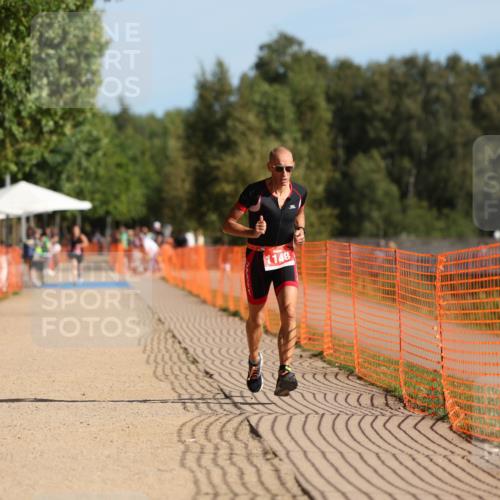 07.09.2025 - 19. Norderstedt Triathlon Michael Strokosch http://msf.ph/oto/8750279 07.09.2025 10:29:42 Laufen 1148 meine-sportfotos.de