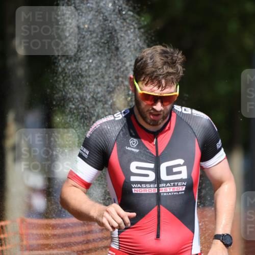 07.09.2025 - 19. Norderstedt Triathlon Michael Strokosch http://msf.ph/oto/8750306 07.09.2025 12:43:10 Laufen 732, 818, 1294, 1351, 1379 meine-sportfotos.de