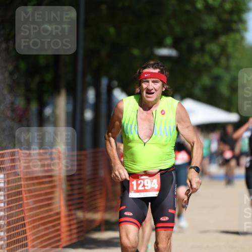 07.09.2025 - 19. Norderstedt Triathlon Michael Strokosch http://msf.ph/oto/8750327 07.09.2025 12:43:12 Laufen 732, 818, 1294, 1351, 1379 meine-sportfotos.de