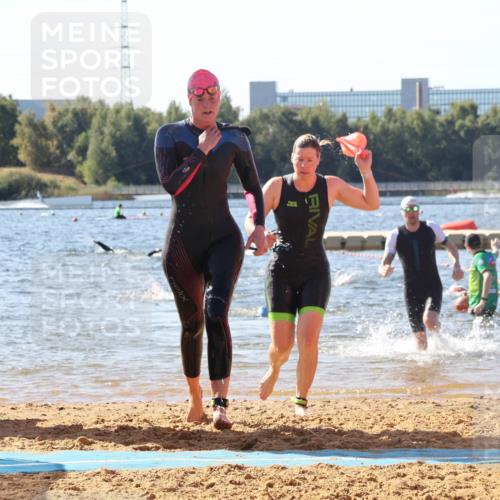 07.09.2025 - 19. Norderstedt Triathlon Luisa Fischer http://msf.ph/oto/8750371 07.09.2025 11:15:36 Schwimmen 768, 1258, 1333 meine-sportfotos.de