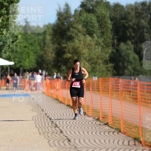 07.09.2025 - 19. Norderstedt Triathlon Michael Strokosch http://msf.ph/oto/8750374 07.09.2025 10:29:55 Laufen 1135 meine-sportfotos.de