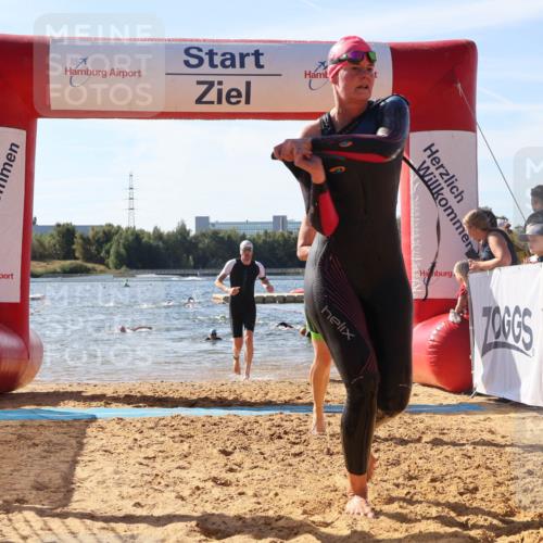 07.09.2025 - 19. Norderstedt Triathlon Luisa Fischer http://msf.ph/oto/8750397 07.09.2025 11:15:39 Schwimmen 768, 1258, 1333 meine-sportfotos.de
