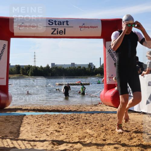 07.09.2025 - 19. Norderstedt Triathlon Luisa Fischer http://msf.ph/oto/8750417 07.09.2025 11:15:43 Schwimmen 768, 1258, 1333 meine-sportfotos.de