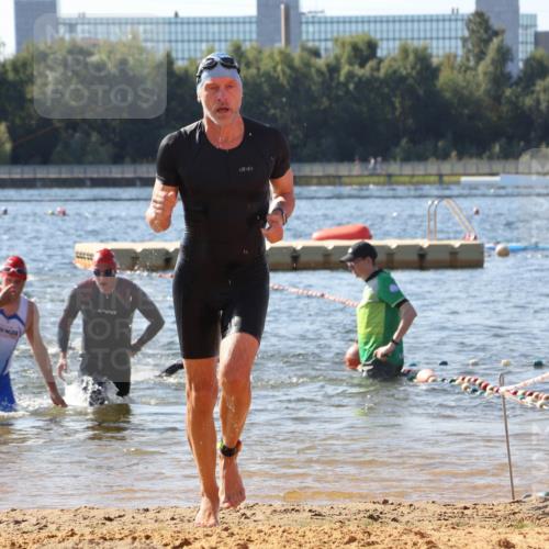 07.09.2025 - 19. Norderstedt Triathlon Luisa Fischer http://msf.ph/oto/8750426 07.09.2025 11:15:48 Schwimmen 237, 768, 1258, 1333 meine-sportfotos.de